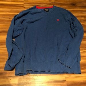 Men’s sweater.